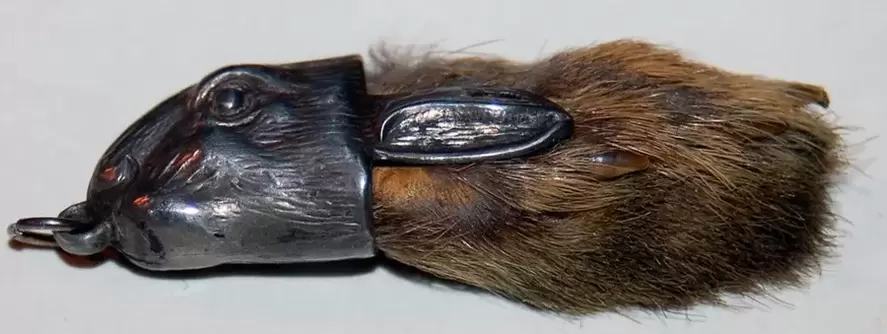 uğurlar amulet - dovşan ayağı