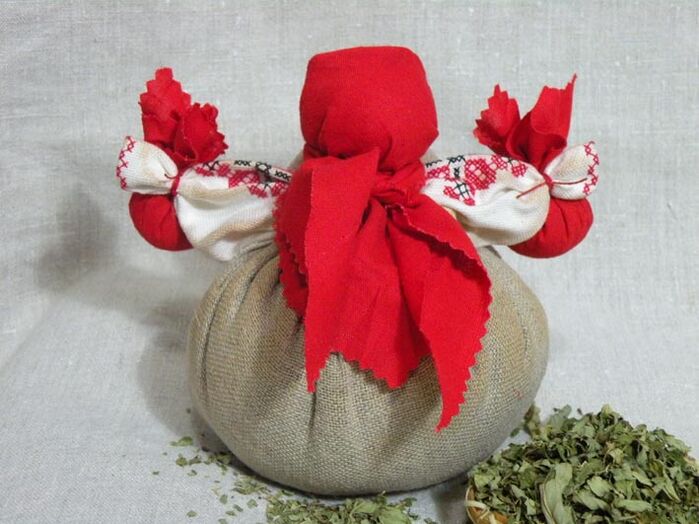 uğurlar talismanı kimi evdə hazırlanmış yumurta qabığı